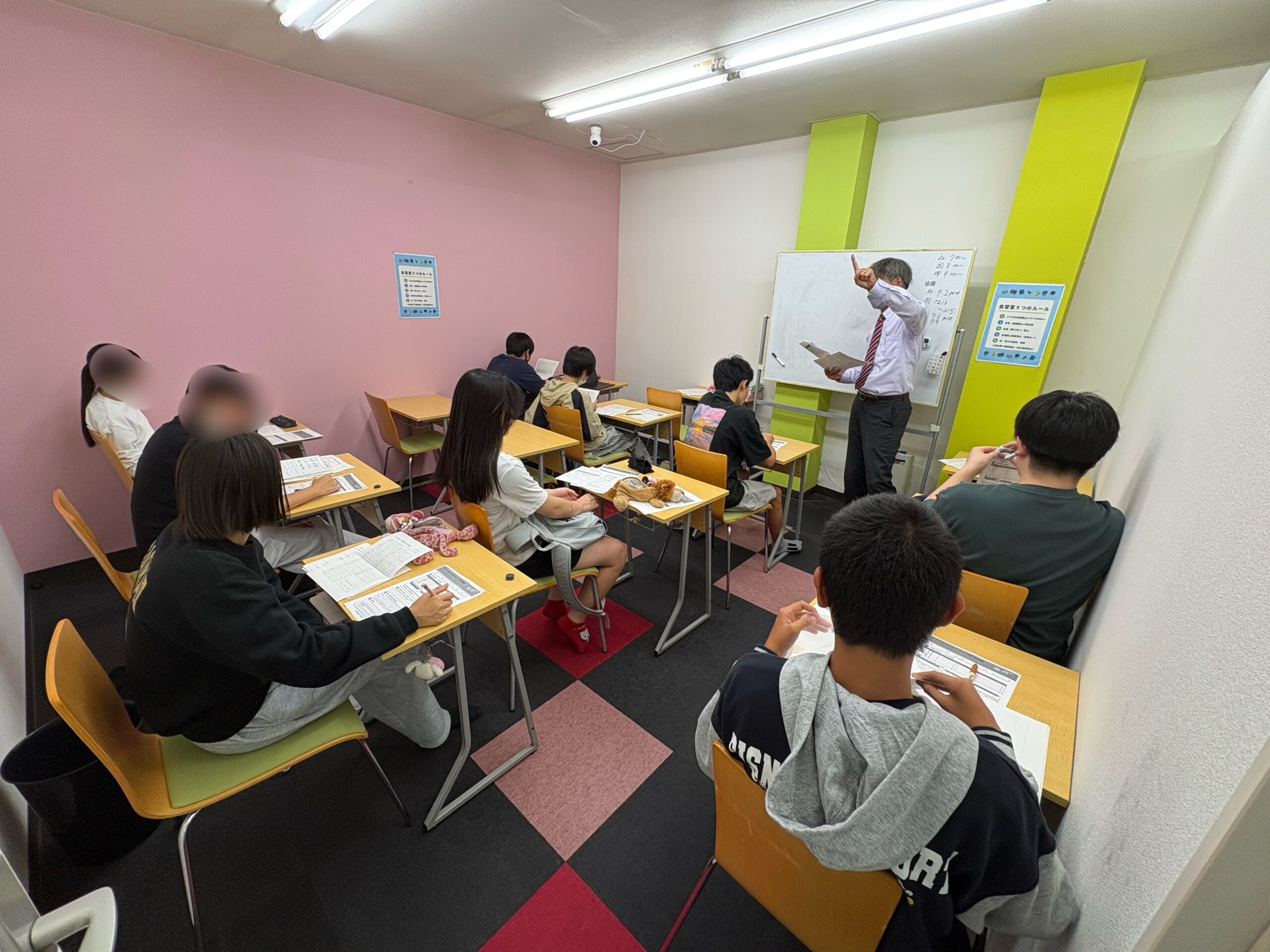 講座開始直後の教室の様子